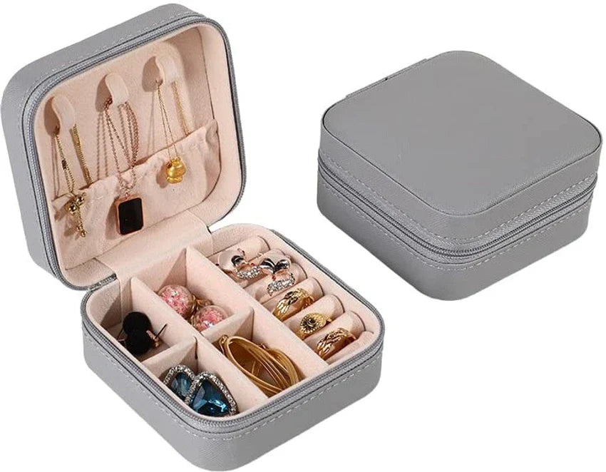 Gift Hamper for Her – A Thoughtful Expression of Love