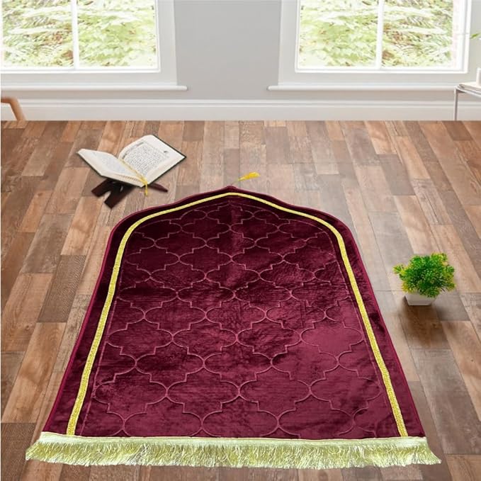 Maroon Bridal Sawab-e-jariya Hamper - The Bling Collection