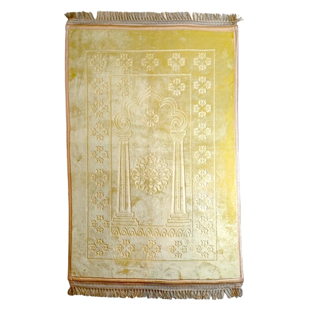 Luxury Rectangular Velvet Prayer Mat (Janamaz)